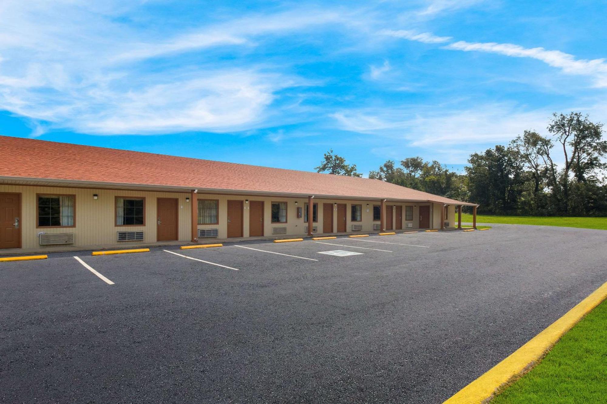 Econo Lodge Cornersville Exteriér fotografie