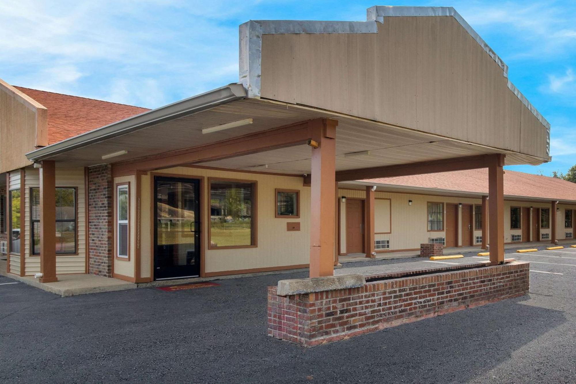 Econo Lodge Cornersville Exteriér fotografie