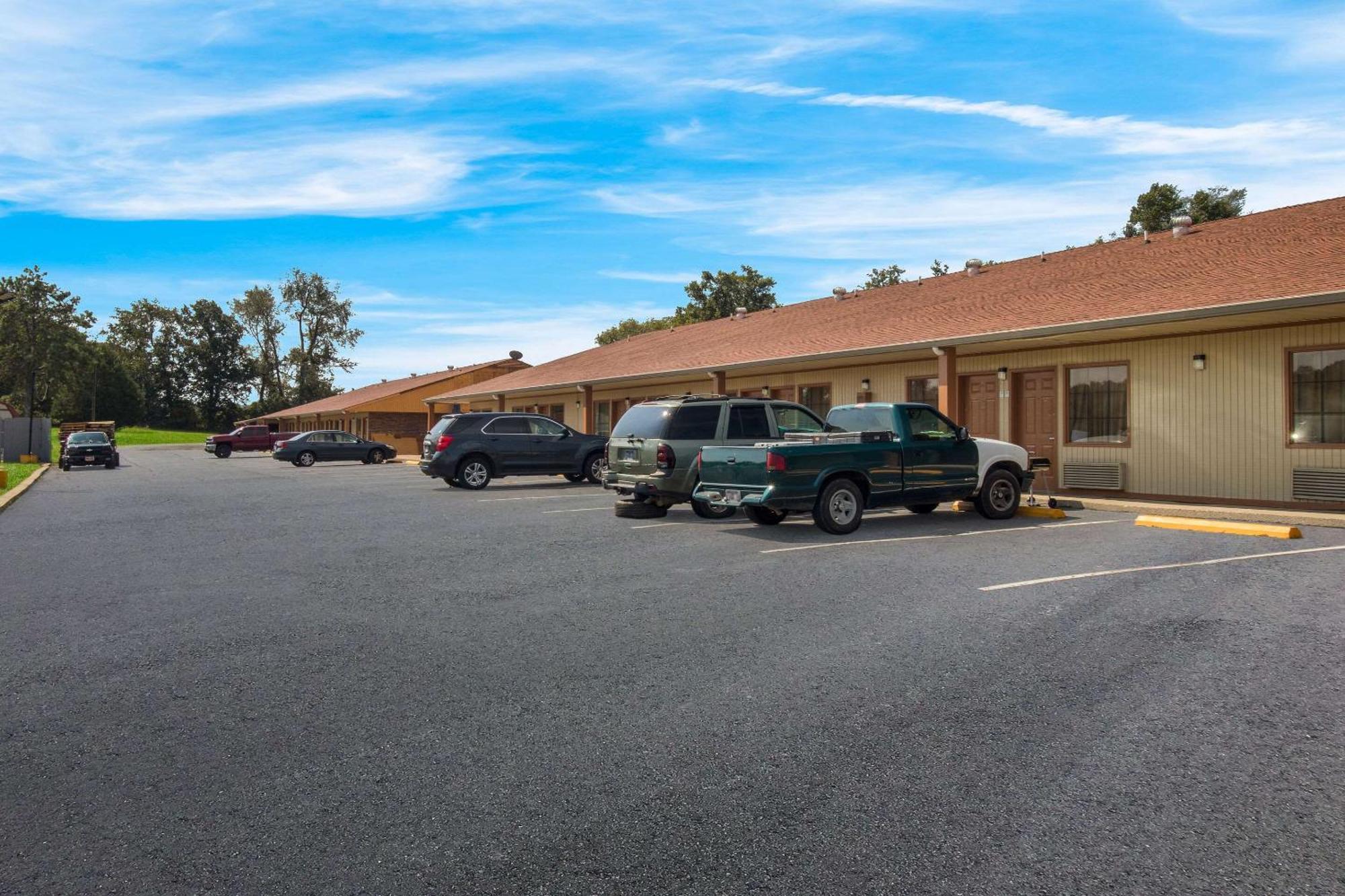 Econo Lodge Cornersville Exteriér fotografie