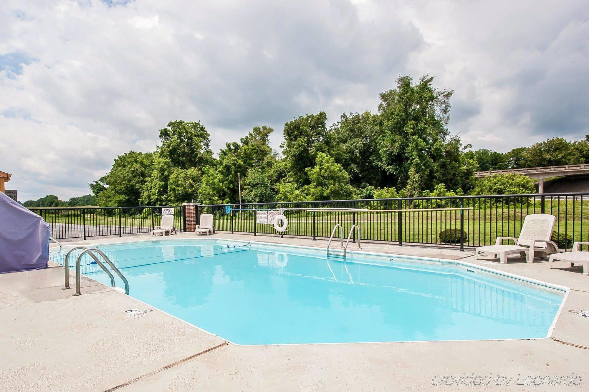 Econo Lodge Cornersville Exteriér fotografie